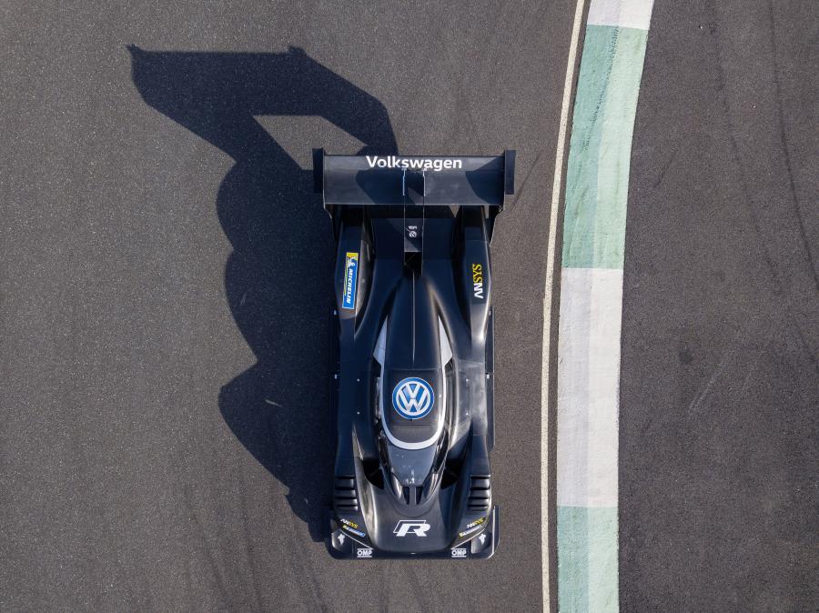  Volkswagen I.D. R Pikes Peak 2018 года  (фото 16 из 27)